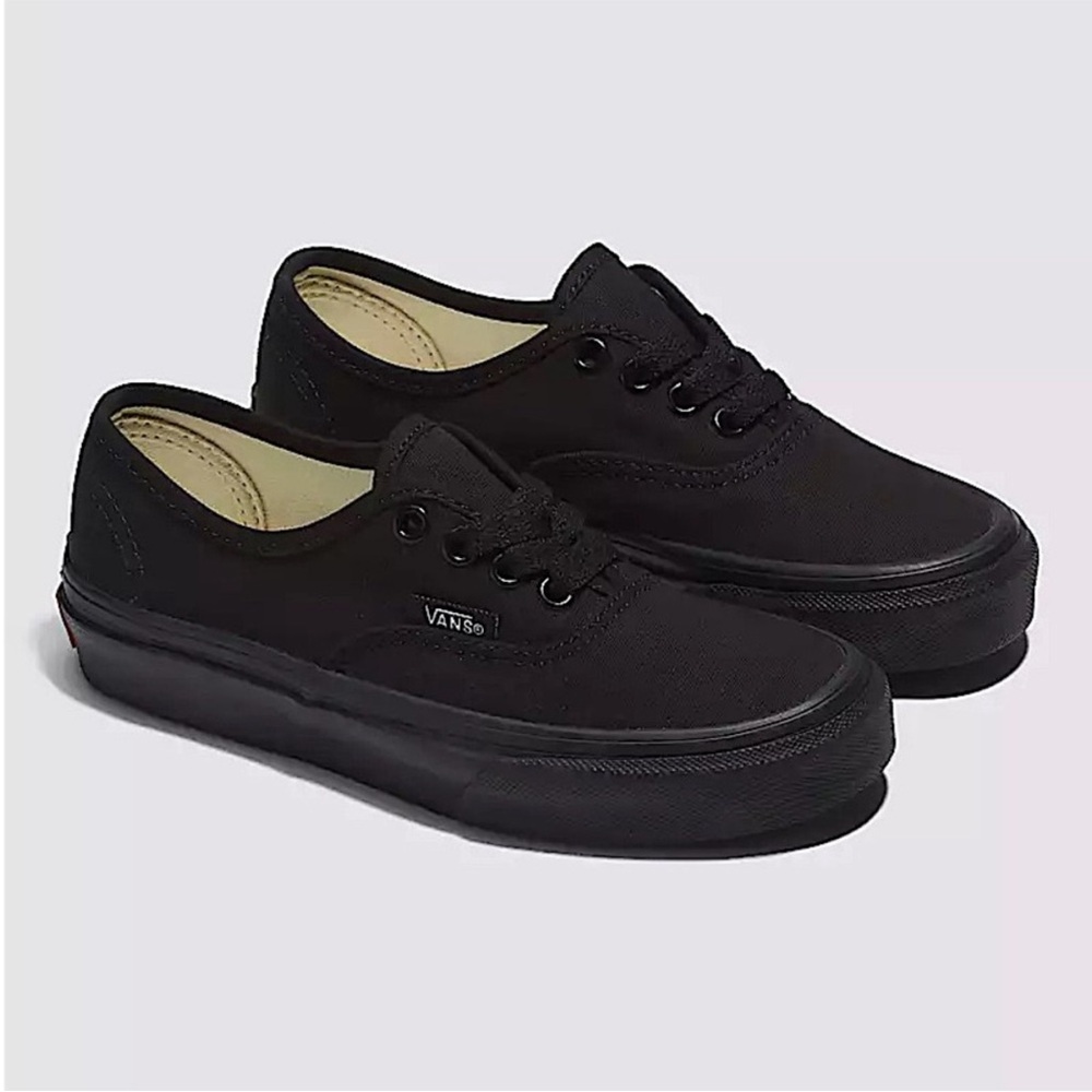Vans Kids Black Canvas Sneakers size 10.5